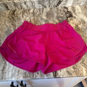 hottie hot, low rise short ripened raspberry